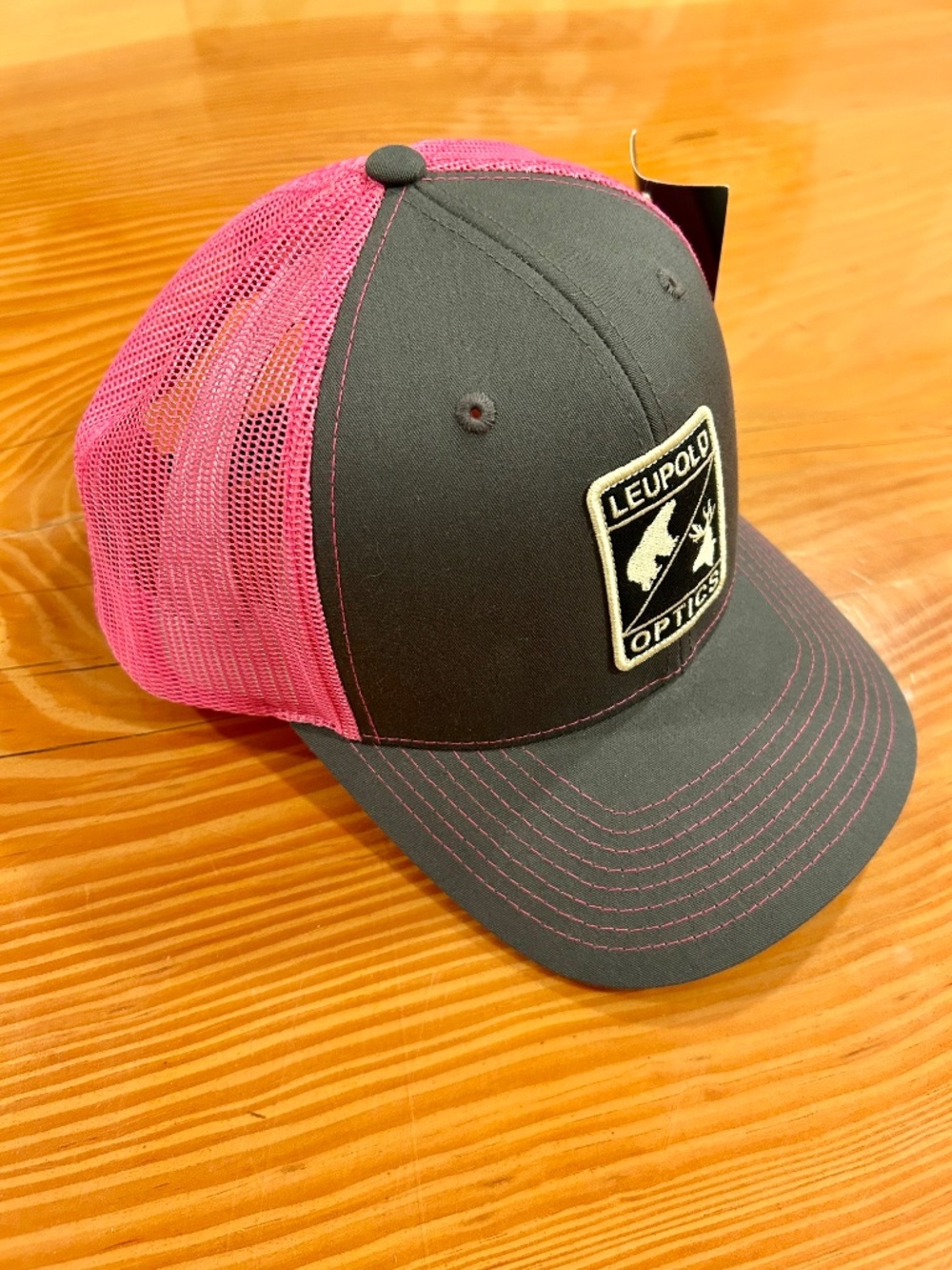 Leupold Optics Trucker Hat - NWT - Picture 2 of 7
